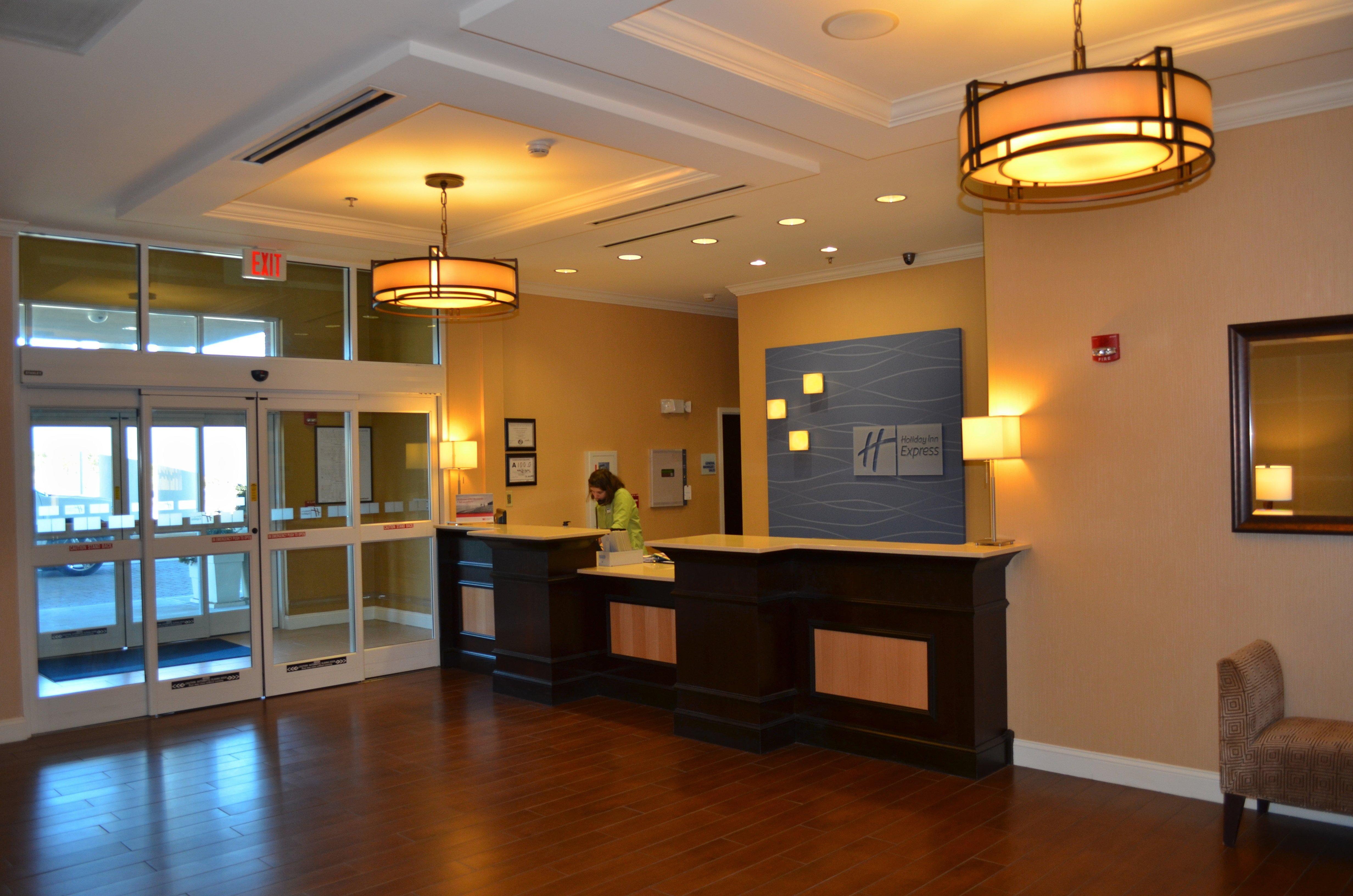 Holiday Inn Express & Suites - Smithfield/Selma By Ihg Exterior foto