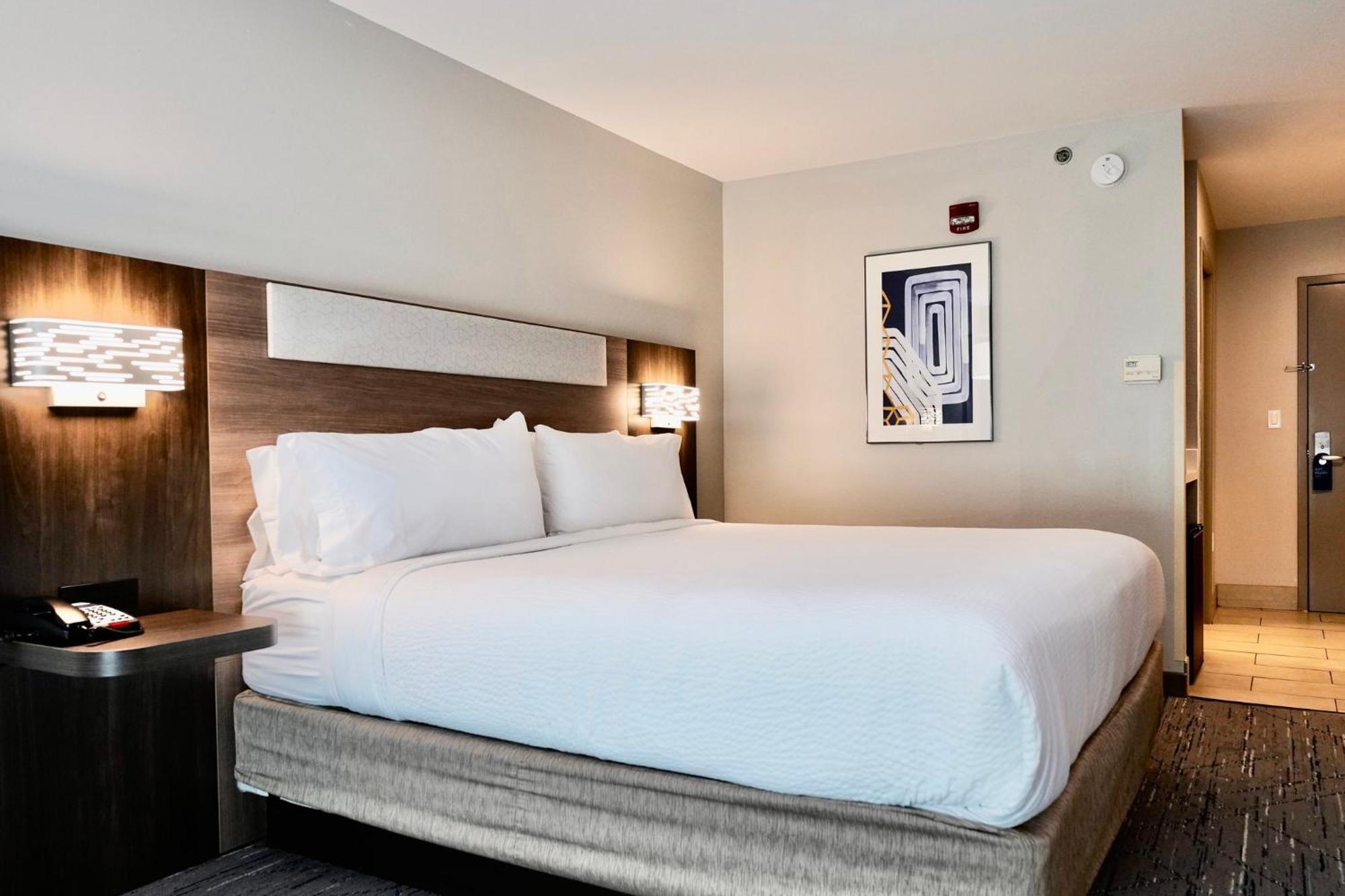 Holiday Inn Express & Suites - Smithfield/Selma By Ihg Exterior foto